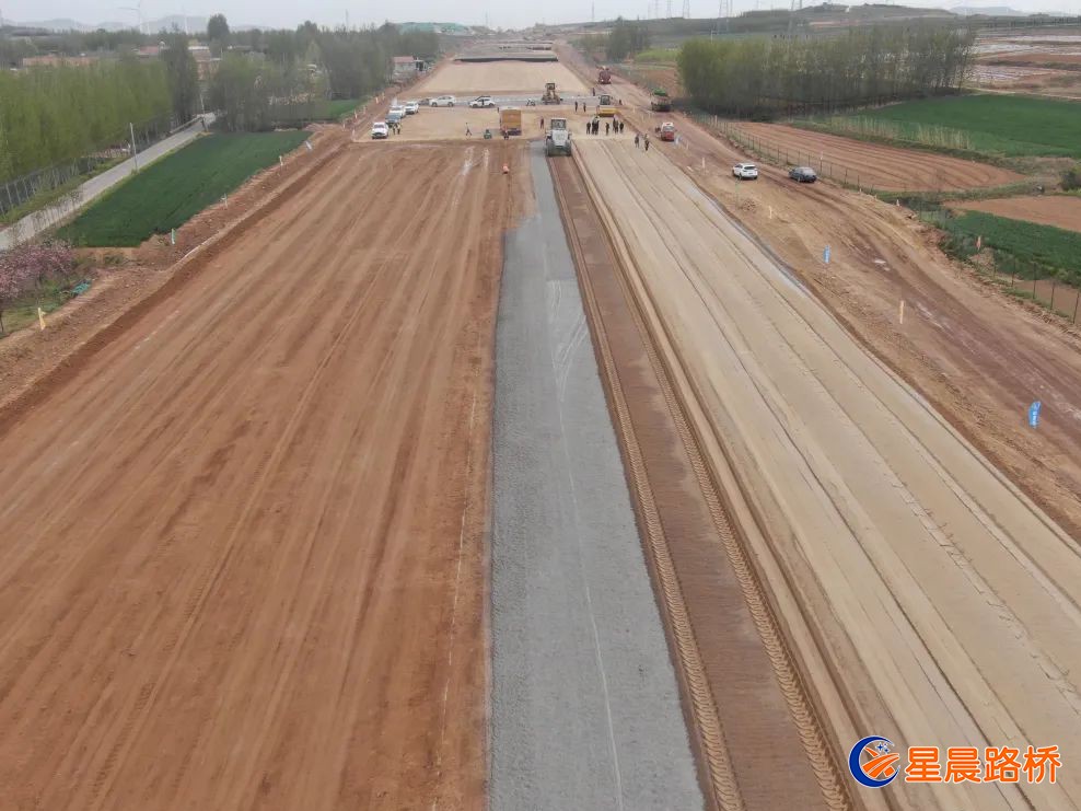 路拌机租赁明村至董家口高速公路 路拌机租赁明村至董家口高速公路