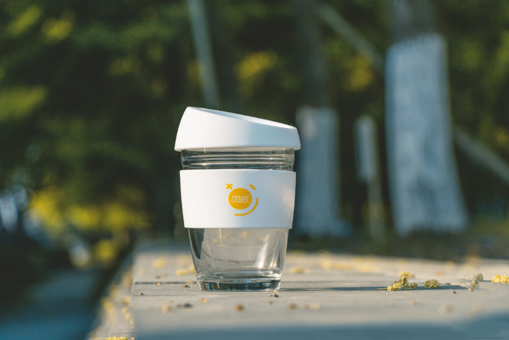 j9九游会茶饮：奶茶行业自营与加盟的区别体现在哪